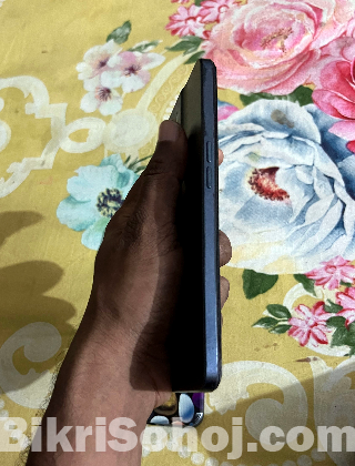 OPPO Reno8 5G 8/128 gb